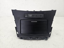 2009-14 TOYOTA AVENSIS CENTRE