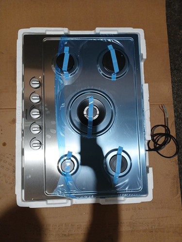 Hisense gm773xf built 71cm - in,