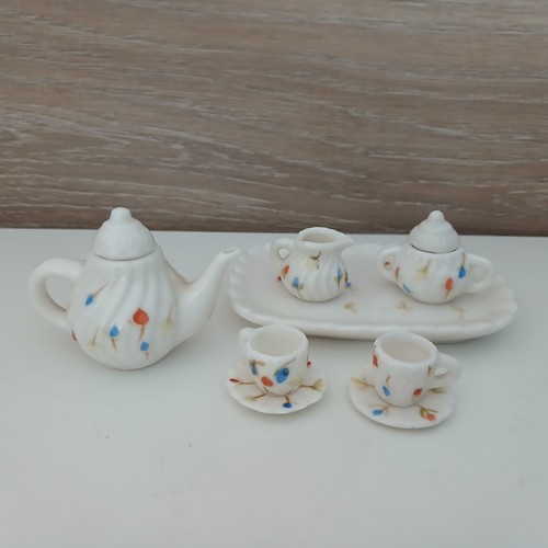 Vintage scale miniature - 1:12,