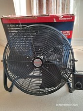 Honeywell High Velocity 18'' Maximum Cooling Floor Fan - Commercial Grade