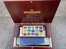 Daler Rowney Artists Quality Watercolour Half Pan Wooden Box Shop soiled