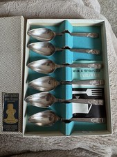 Six Grapefruit Spoons Butlers of Sheffield  