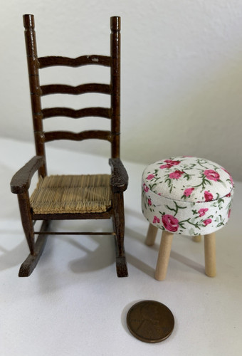 Vintage dolls house - dolls,