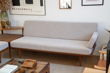 Three-seater Minerva FD417