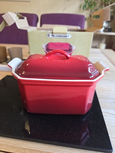 Creuset terrine dish with - le,