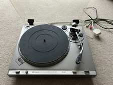 Hitachi Direct Drive Turntable