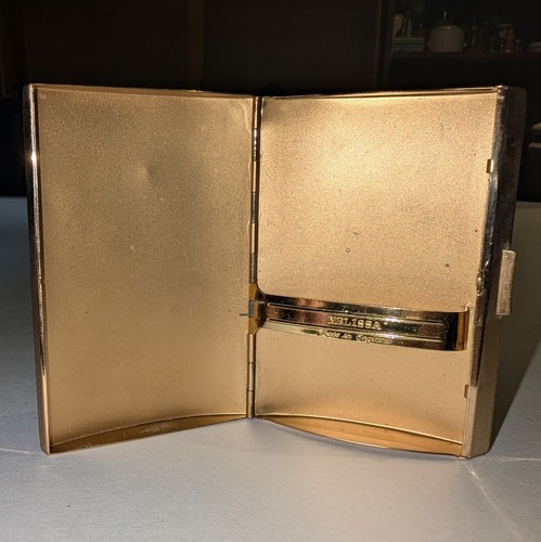 Vintage gold tone cigarette - gold,