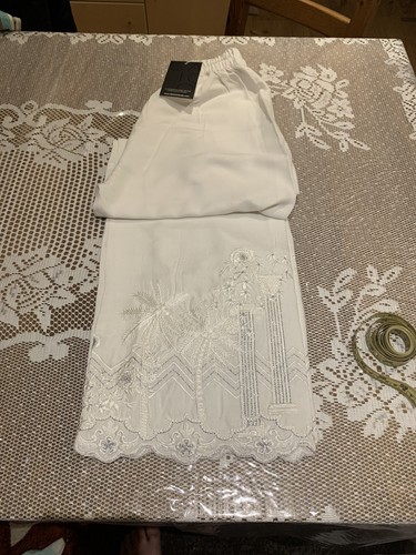 Karam cream off - cream, white