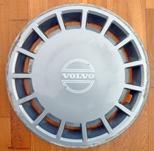 GENUINE VOLVO740 / 940 15" Wheel Trim Hub Cap 1392530