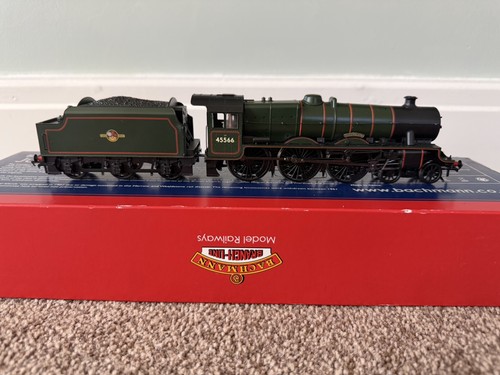 Bachmann jubilee class 45566 - jubilee,