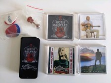 Justin Hayward “Spirits of the Western Sky” Collector Set – Guitar Picks, Pin, T