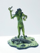 MEG MUCKLEBONES Now Playing Series 3  7" c/w. Base Collectable Figure SOTA Toys