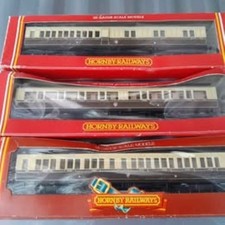 Rake of 3 Hornby Clerestory