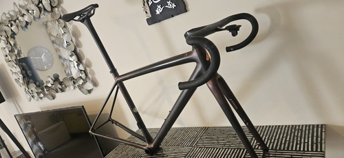 Specialized works aethos - specialized,