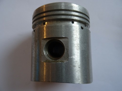 7019 norton dominator piston - dominator,