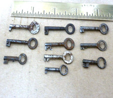 10 small old hole end