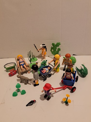Huge playmobil family park - playmobil,
