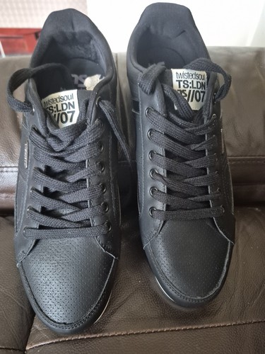 Mens black twisted - twisted, soul