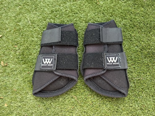Woof wear black vinyl strike - wear,