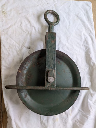 Vintage gin wheel scaffolding - vintage,