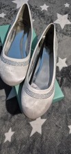 Essex Glam Flat Shoes Size 6