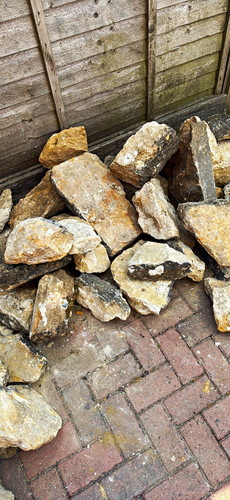 Walling hamstone tonnes - hamstone., 2