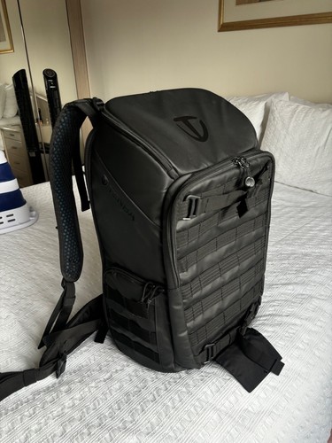 Tenba axis 20l camera bag - bag, with