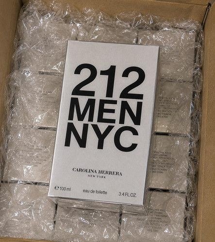 Carolina herrera 212 - men, nyc