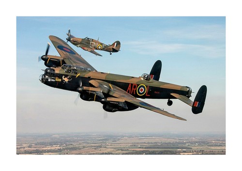 Hurricane avro lancaster - &,
