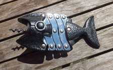 LAZY FISH - MADE IN ENGLAND - CHROME - EXTENDABLE CORKSCREW/WINE BOTTLE OPENER
