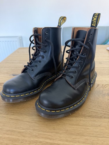 Martens 1460 made in - martens,