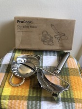 Stainless Steel Dumpling Maker Dough Cutter Dumpling Mould Kitchen Accessories.