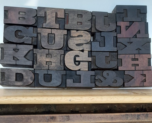 Wooden letterpress type - letterpress, small