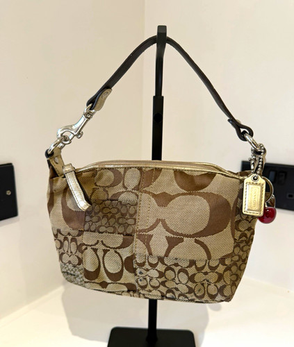 Vintage coach signature - coach,