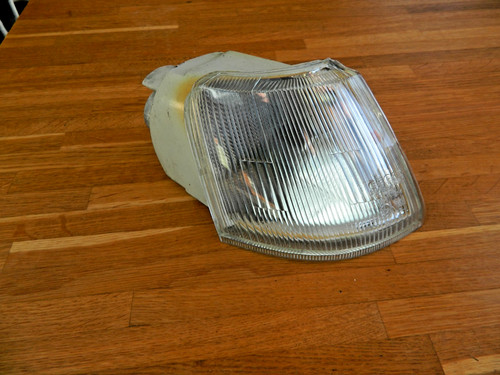 Right front indicator - front,