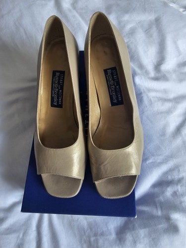 Russell bromley nude leather - russell,