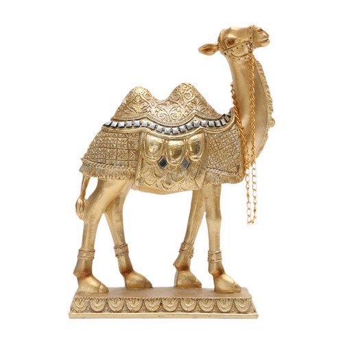 Camel statue middle - statue,