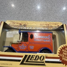 Lledo model t ford van
