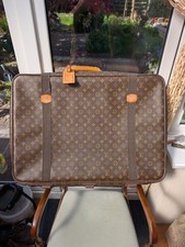 Authentic vintage louis - authentic,