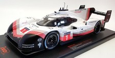 IXO Models 1/18 Scale