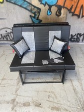 Grey/black leatherette Rock