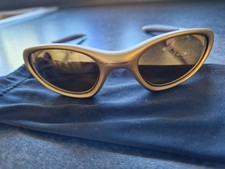 Oakley sunglasses, Gen 2 -