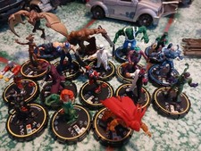 Dc Batman and Villans Heroclix 28 Figures Bundle Job Lot plus 4 cards 