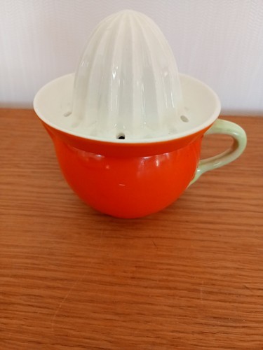 Vintage ceramic citrus juicer - vintage,