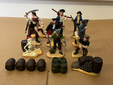 10x Safari LTD Miniature