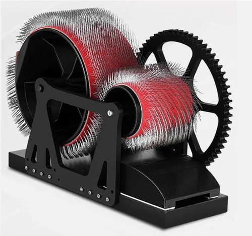 Hand cranking wool carding - wool,