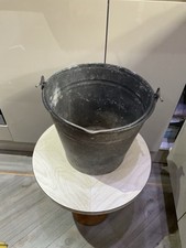 Bucket Planter Cast Alunium