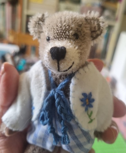 Collectable artist bear - bear, fluff