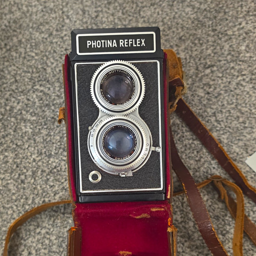 Photina reflex - photina,