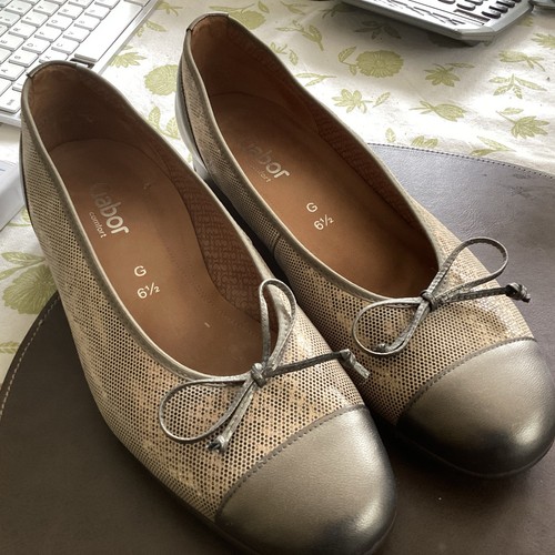 Gabor bronze court shoes - bronze,